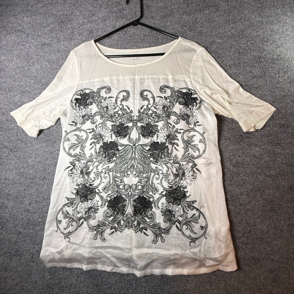 Apt 9 Womens XL Mixed Media Graphic Top White Black Floral Scroll Short Sleeve